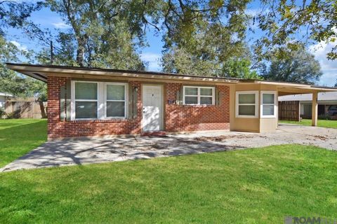 Homes For Sale - 1224 Kline St<br/> Denham Springs, LA 70726