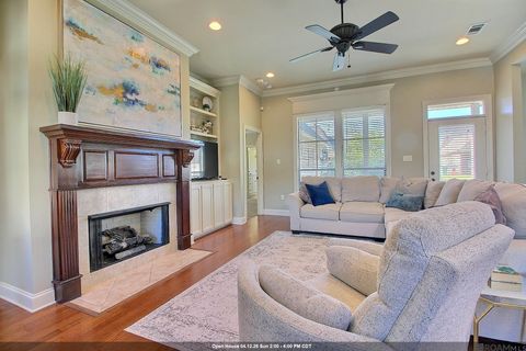 Homes For Sale - 13348 Autumn Run Dr<br/> Walker, LA 70785