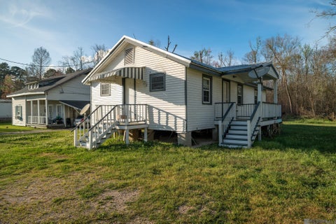 Homes For Rent - 30184 Smith Dr<br/> Walker, LA 70785
