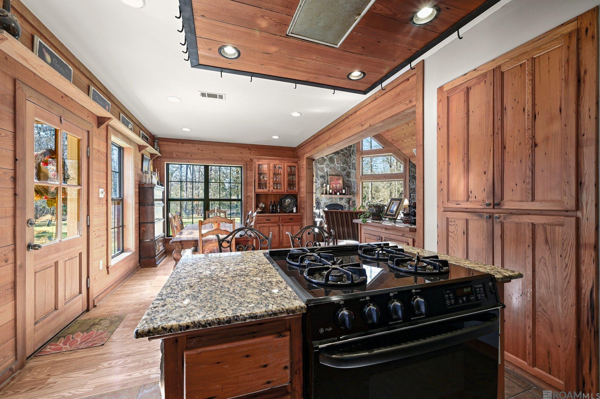 11420 Mill Creek Ln, Slaughter, Louisiana image 6