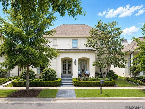 Homes For Sale - 7928 Settlers Cir<br/> Baton Rouge, LA 70810