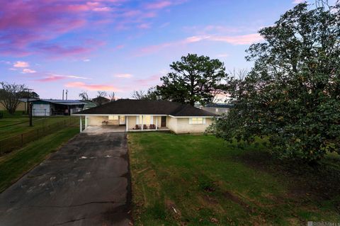 Homes For Sale - 25525 Summer St<br/> Iberville County, Plaquemine, LA 70764