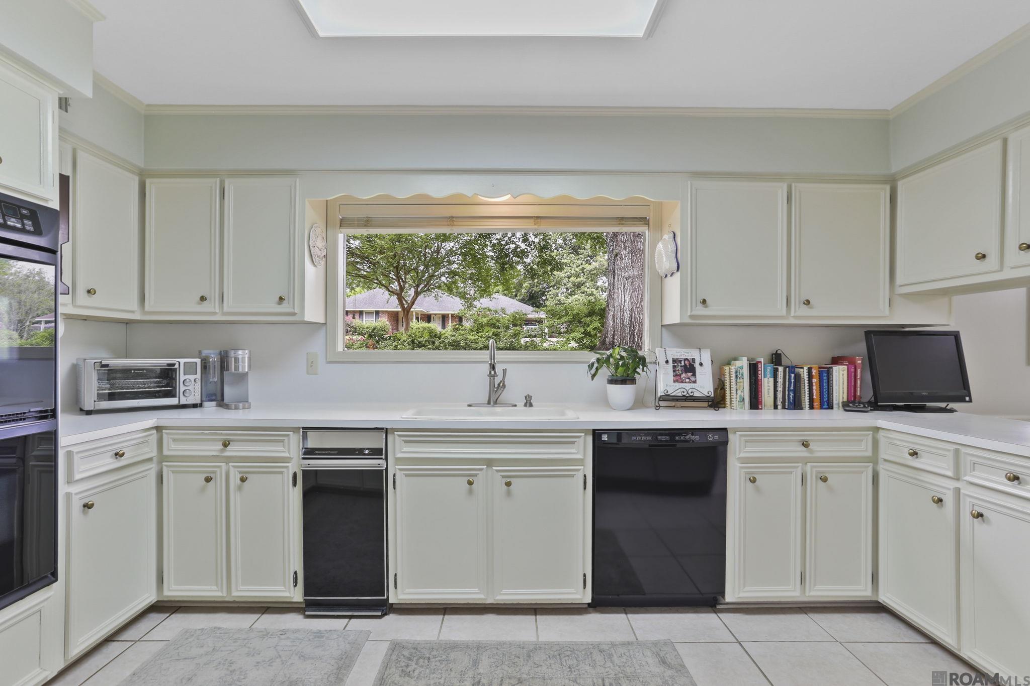 5889 Hyacinth Ave, Baton Rouge, Louisiana image 13