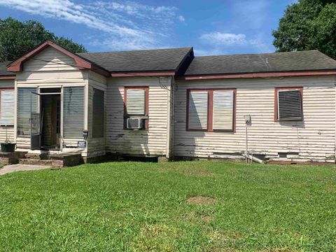 Homes For Sale - 381938033817 Pharr Street<br/> Berwick, LA 70342