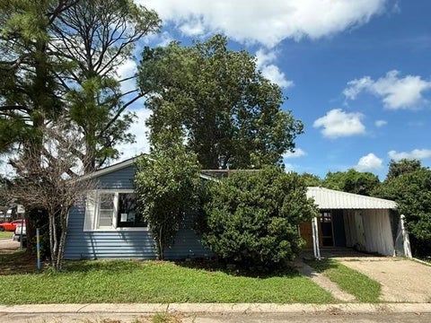 Homes For Sale - 1410 Center St<br/> Houma, LA 70360