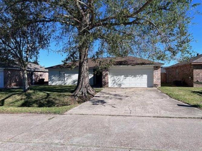 206 Hanson Drive, Houma, Louisiana image 1