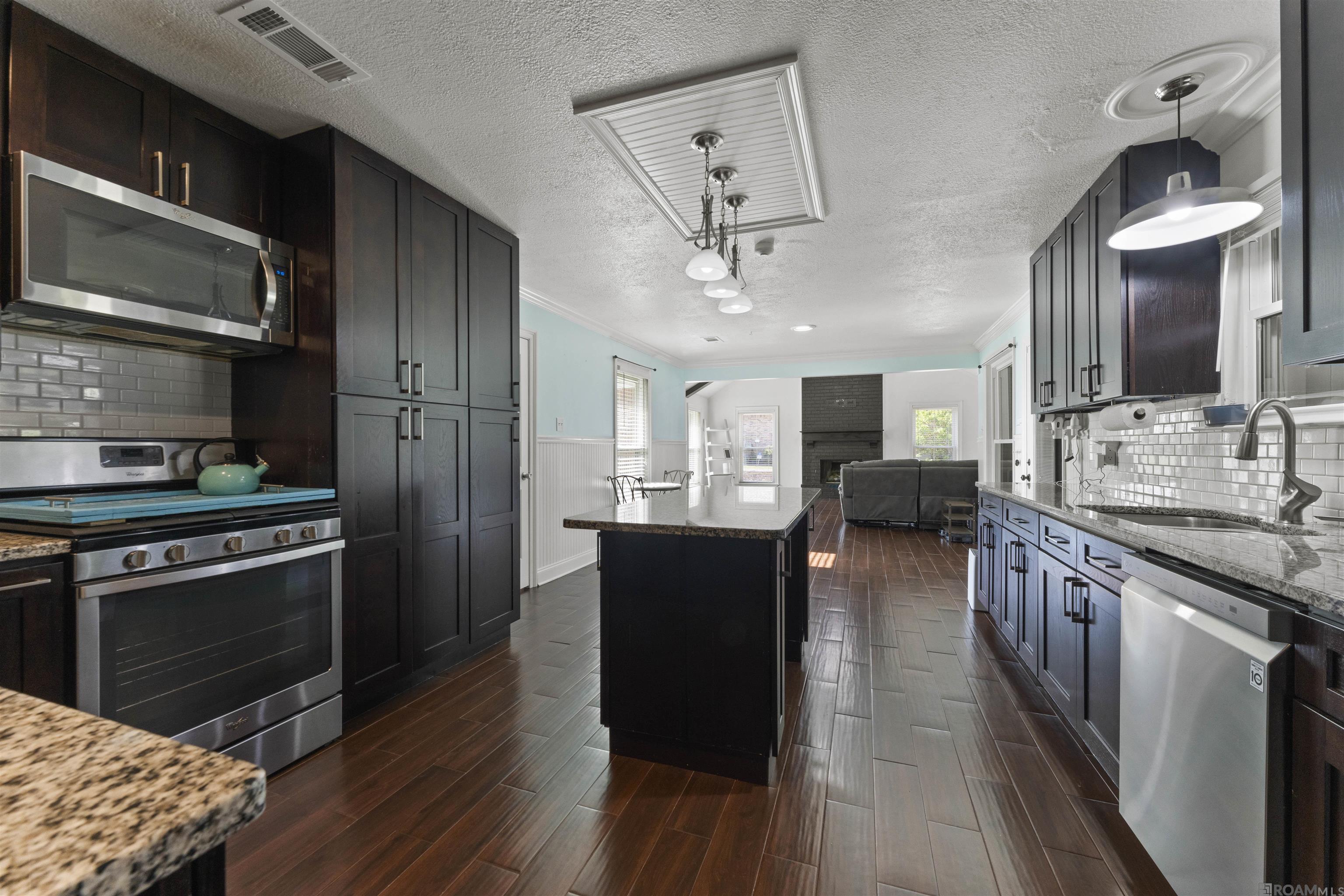 10631 Durmast Dr, Greenwell Springs, Louisiana image 5