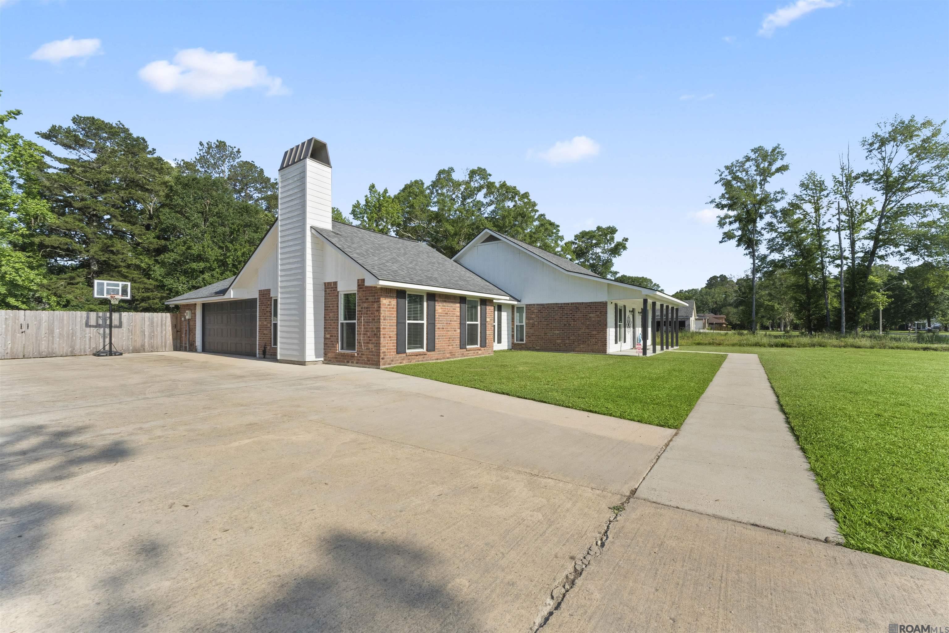 10631 Durmast Dr, Greenwell Springs, Louisiana image 3