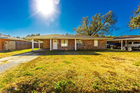 Homes For Sale - 610 Collins St<br/> Houma, LA 70364