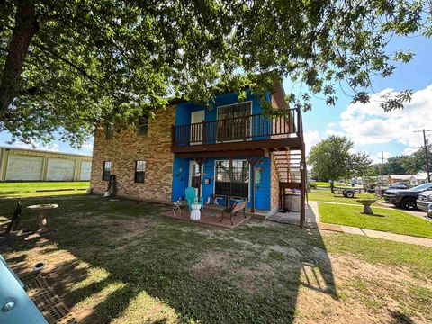 Multifamily For Rent - 1200 Arms Street<br/> Thibodaux, LA 70301
