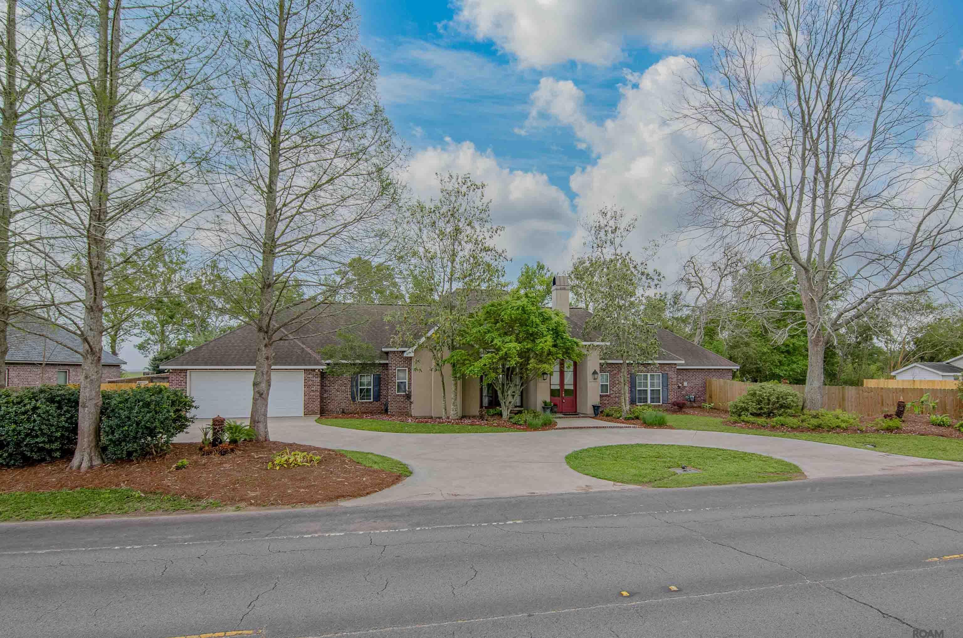 6996 Hwy 1, Belle Rose, Louisiana image 2