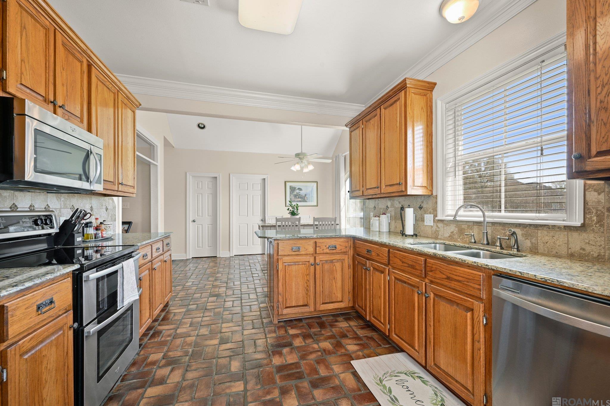 31004 Summer Breeze Dr, Denham Springs, Louisiana image 9