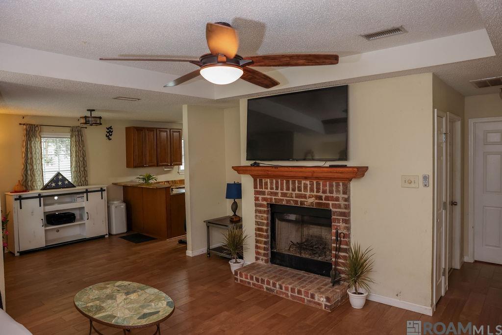 7445 Lynda Lee Dr, Denham Springs, Louisiana image 15