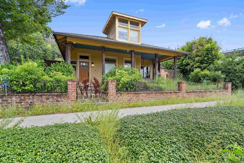 Homes For Sale - 975 Louisiana Ave<br/> Baton Rouge, LA 70802