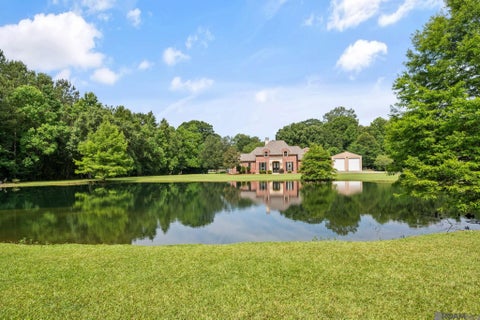 Homes For Sale - 23247 Greenwell Springs Rd<br/> Greenwell Springs, LA 70739