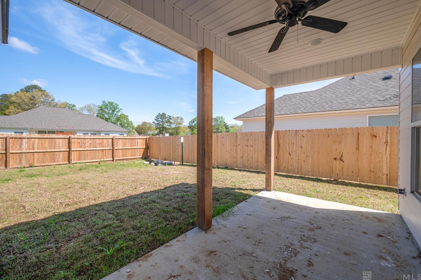 10483 Highcrest Dr, Denham Springs, Louisiana image 16