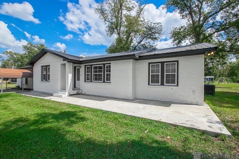 Homes For Sale - 4314 Overton St<br/> Pointe Coupee County, Fordoche, LA 70732
