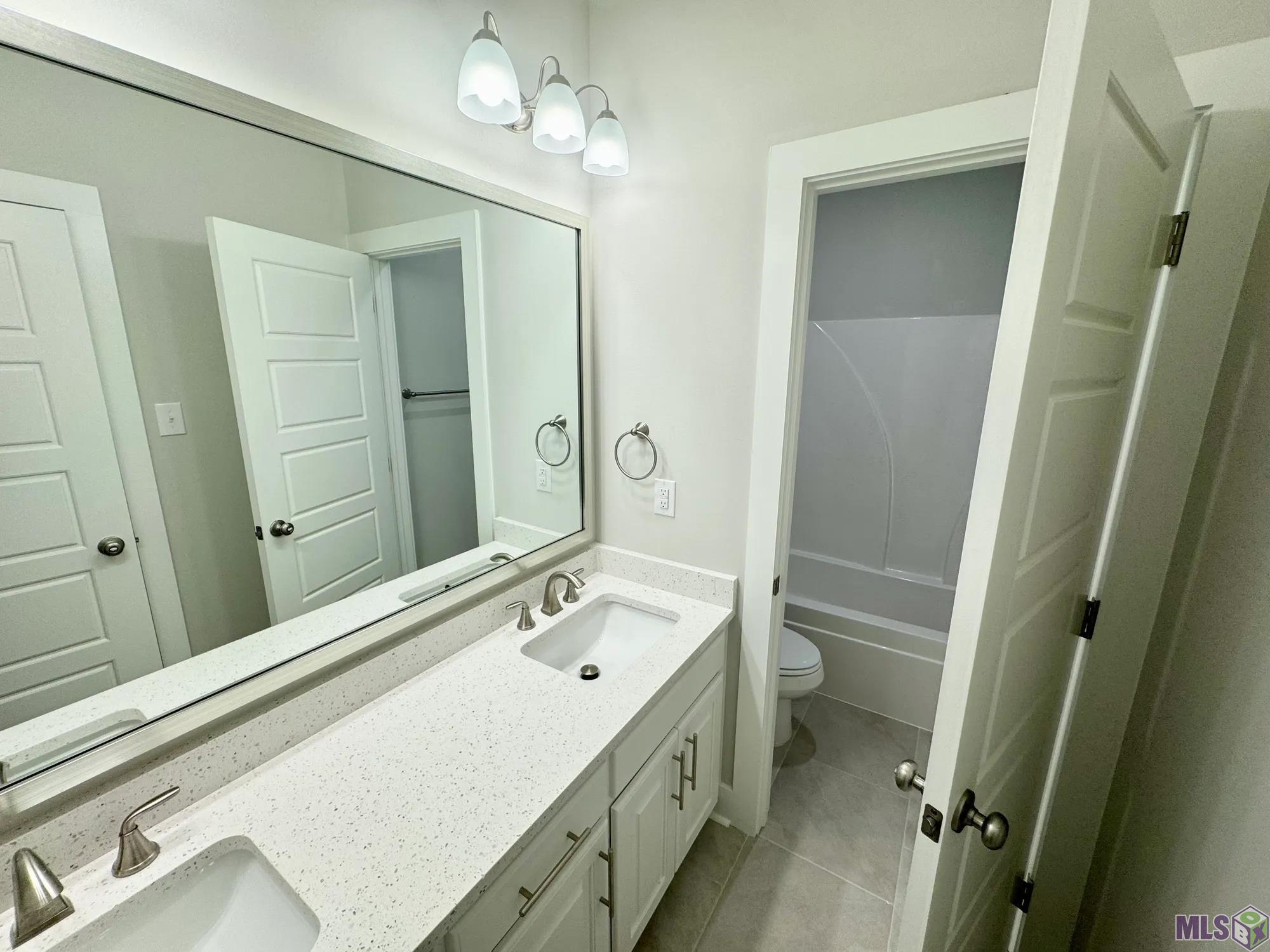 10020 Oak Colony Dr, Saint George, Louisiana image 11