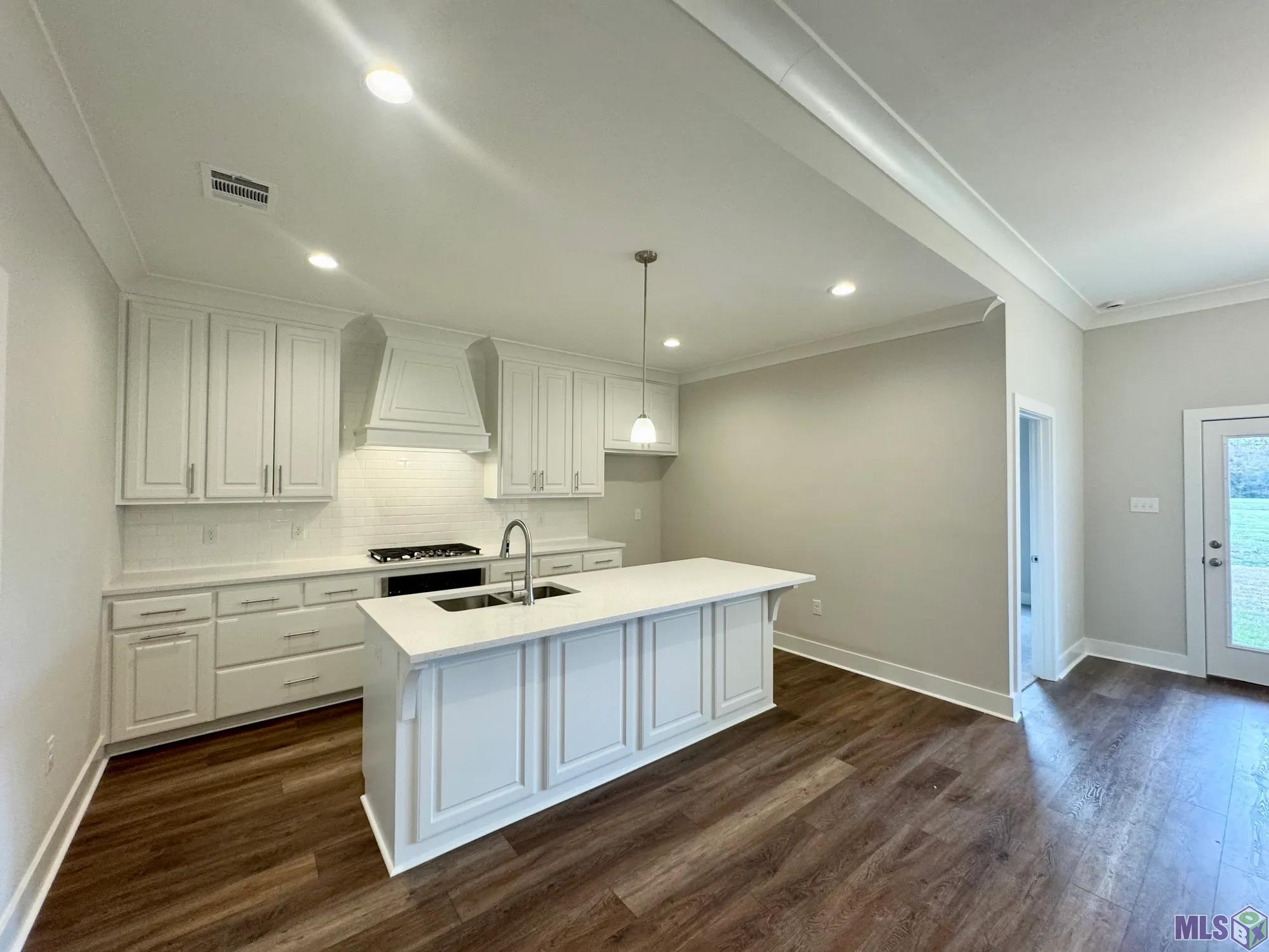 10020 Oak Colony Dr, Saint George, Louisiana image 3