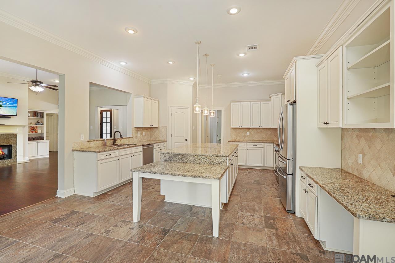 18184 Old Reserve Dr, Prairieville, Louisiana image 17