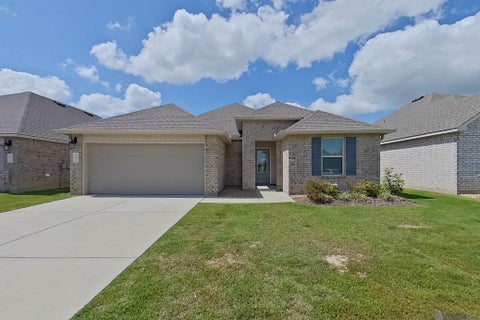 Homes For Rent - 108 Santiago Court<br/> Lafayette, LA 70507