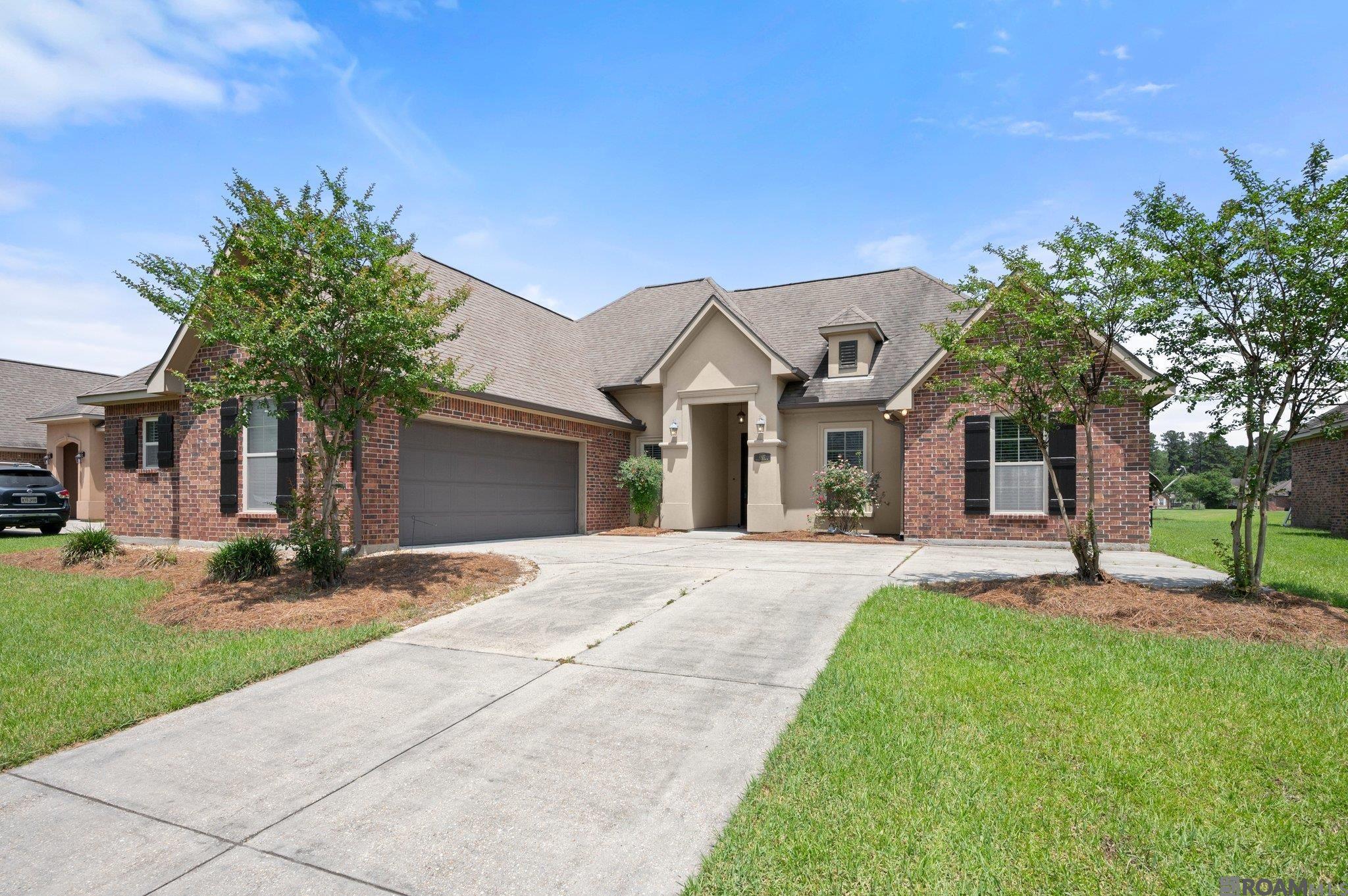 4927 Woodstock Way Dr, Greenwell Springs, Louisiana image 1