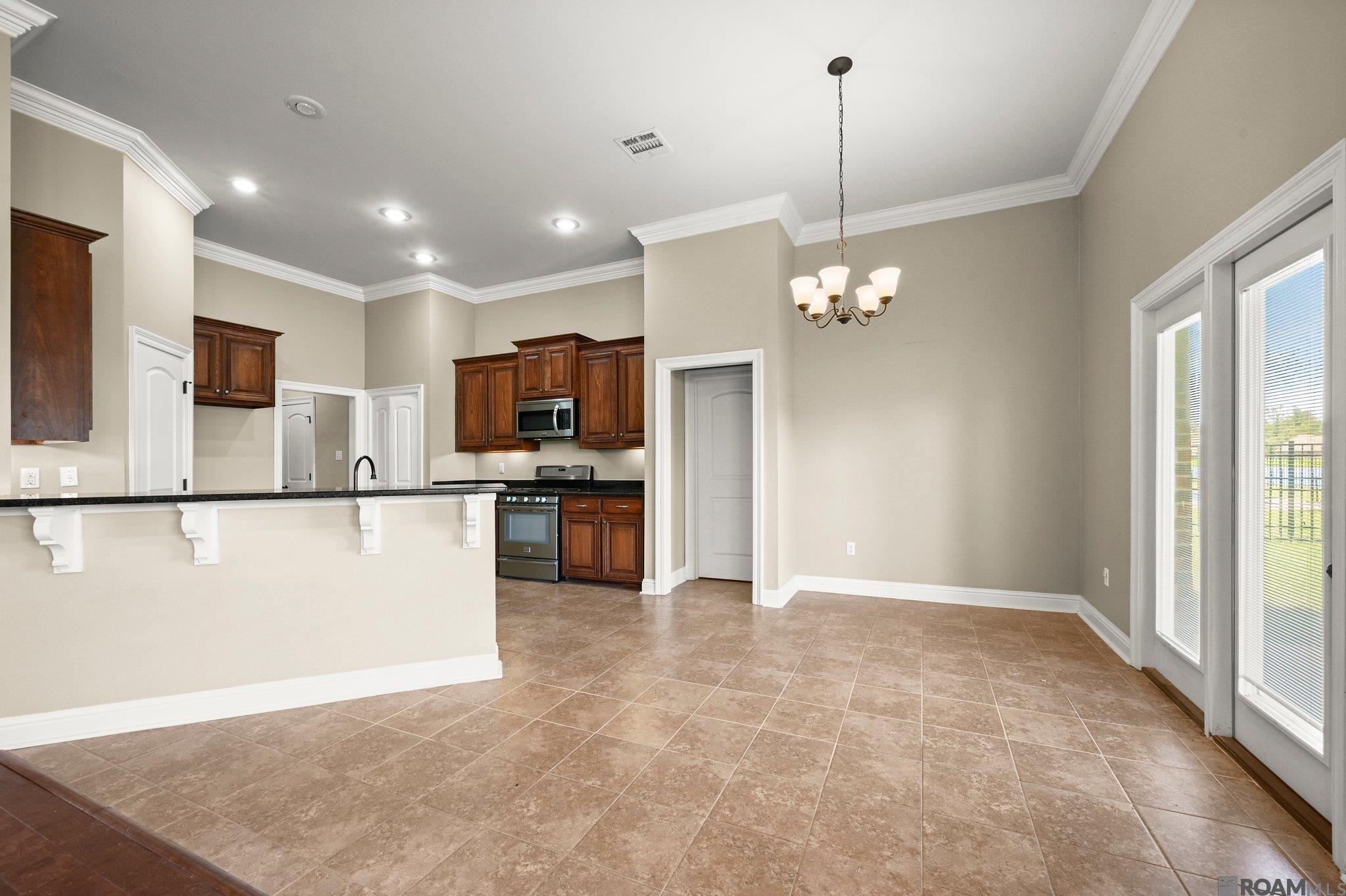 4927 Woodstock Way Dr, Greenwell Springs, Louisiana image 6