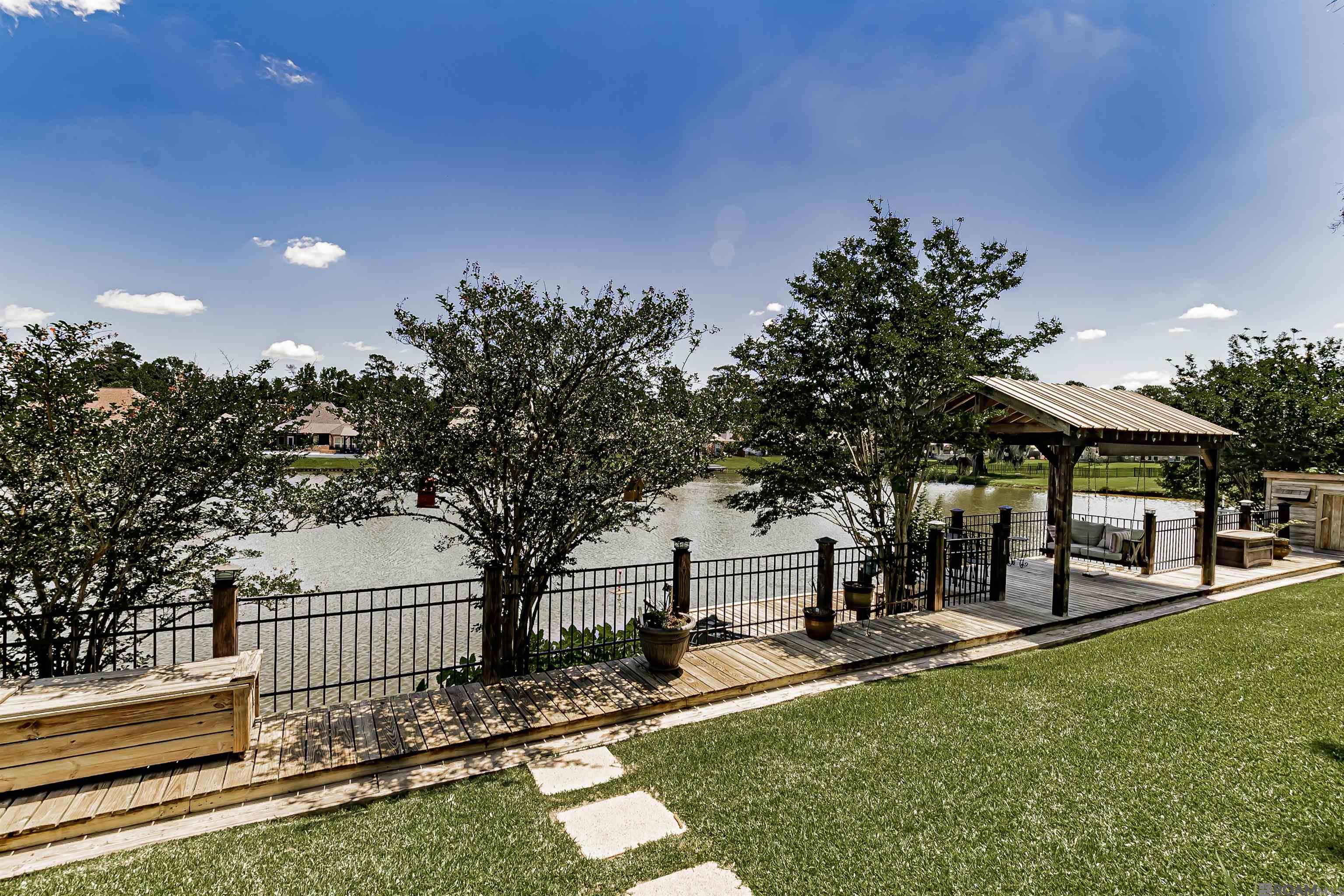 18120 Manning Dr, Prairieville, Louisiana image 11
