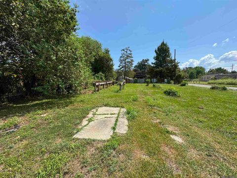 Vacant Land For Sale - 2307 Deslonde Street<br/> New Orleans, LA 70117