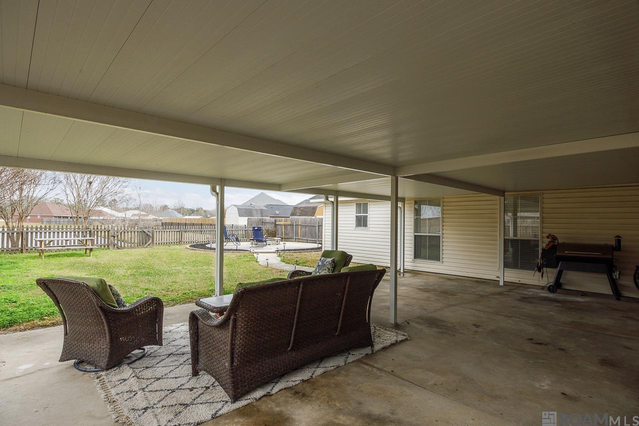 10049 Park Ridge Dr, Denham Springs, Louisiana image 39