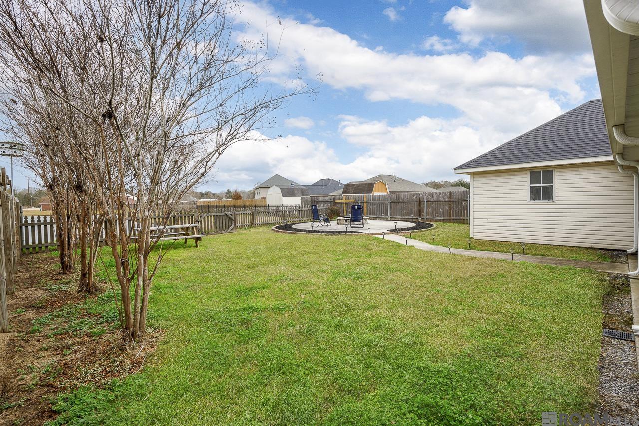 10049 Park Ridge Dr, Denham Springs, Louisiana image 36