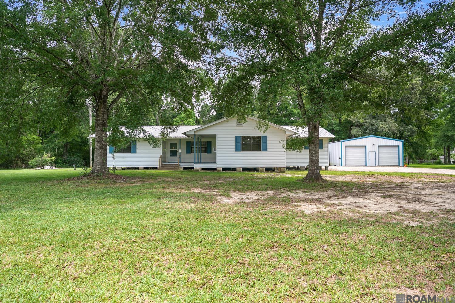 22314 Rolling Acres Dr, Denham Springs, Louisiana image 1