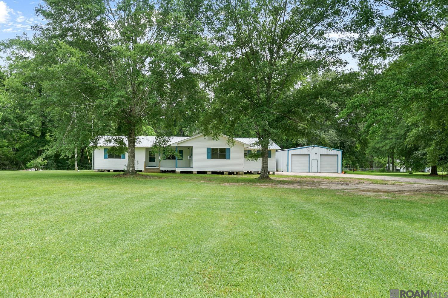 22314 Rolling Acres Dr, Denham Springs, Louisiana image 2