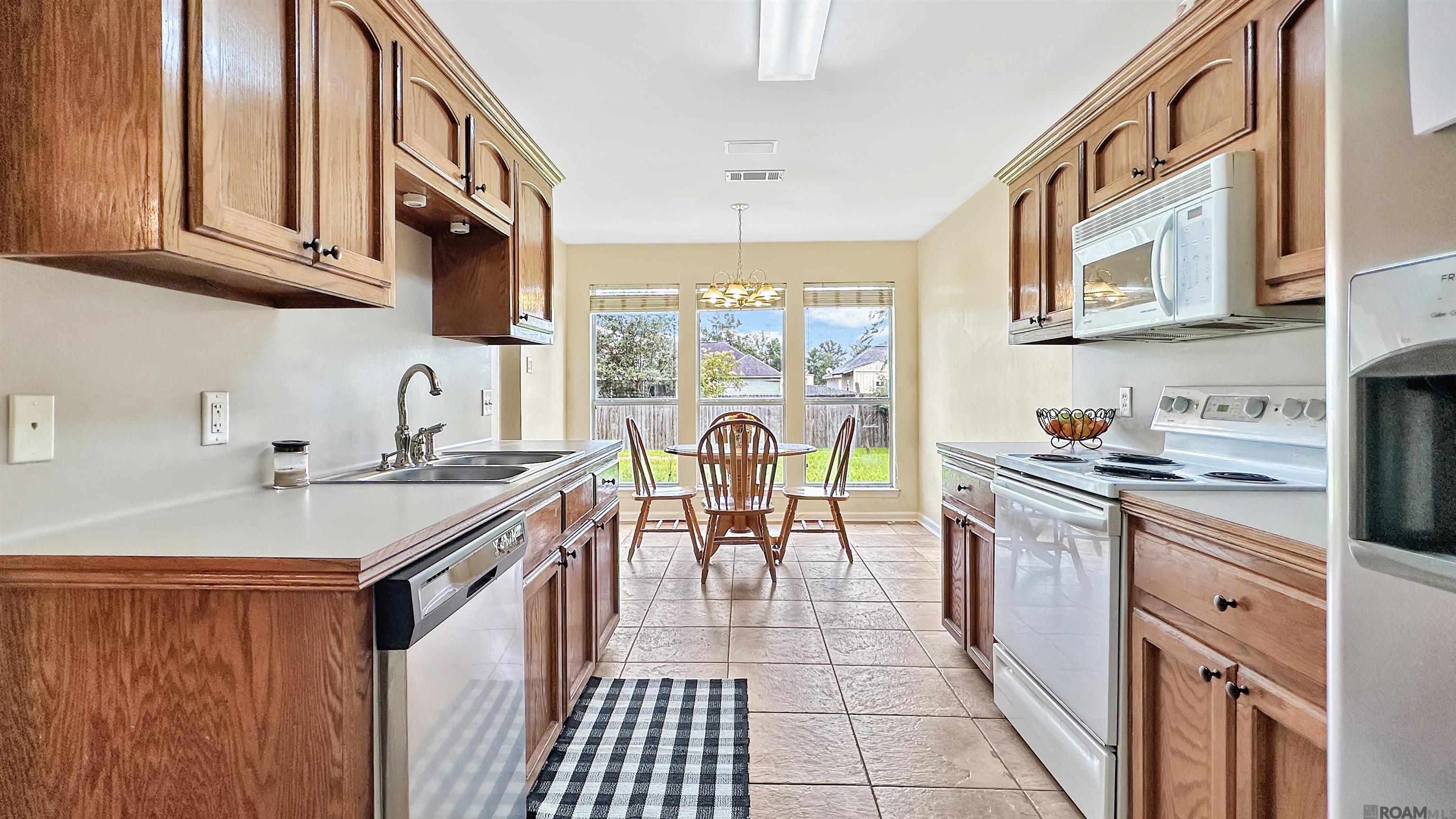 43208 S Henderson Ave, Prairieville, Louisiana image 12