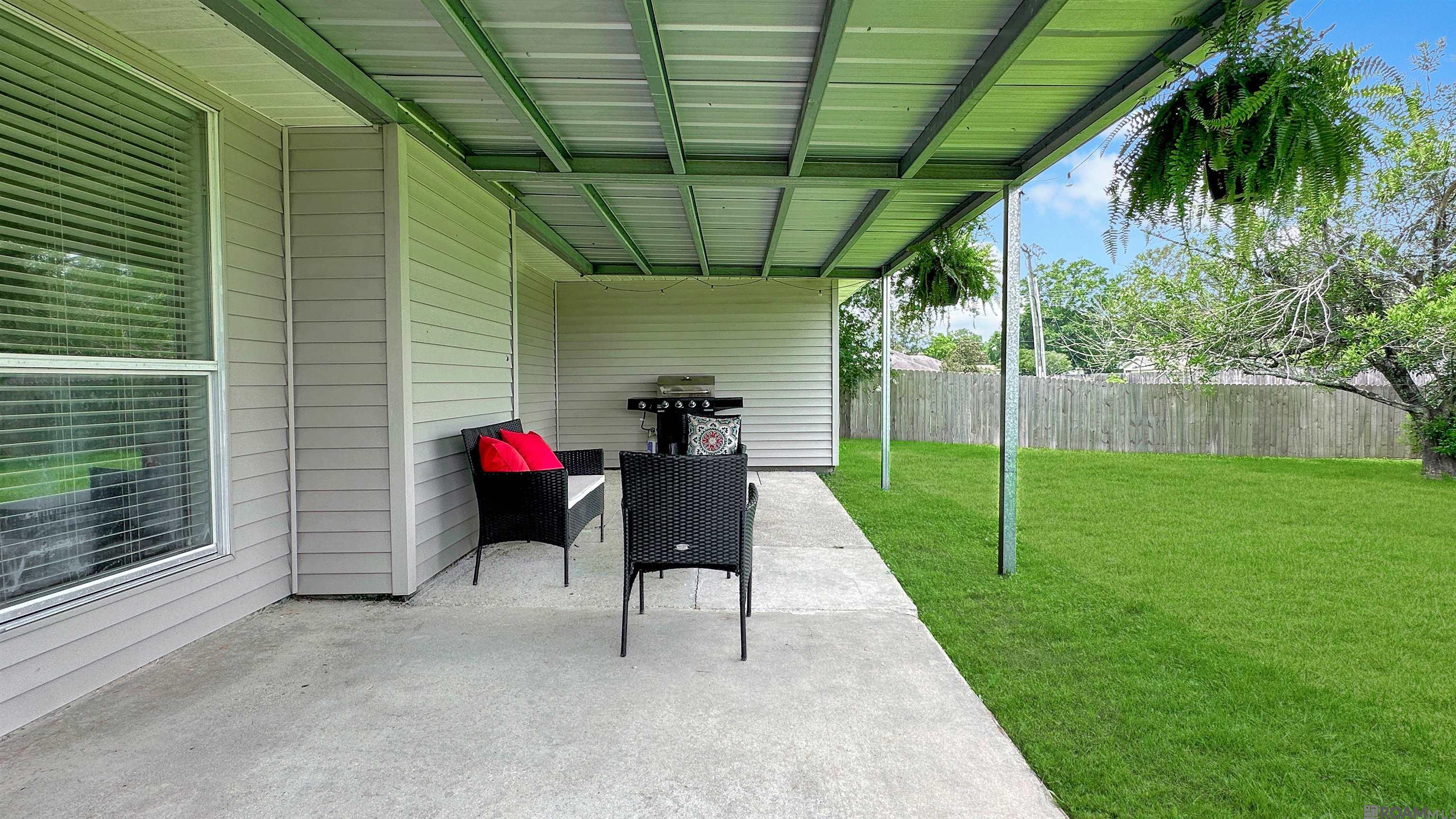 43208 S Henderson Ave, Prairieville, Louisiana image 5