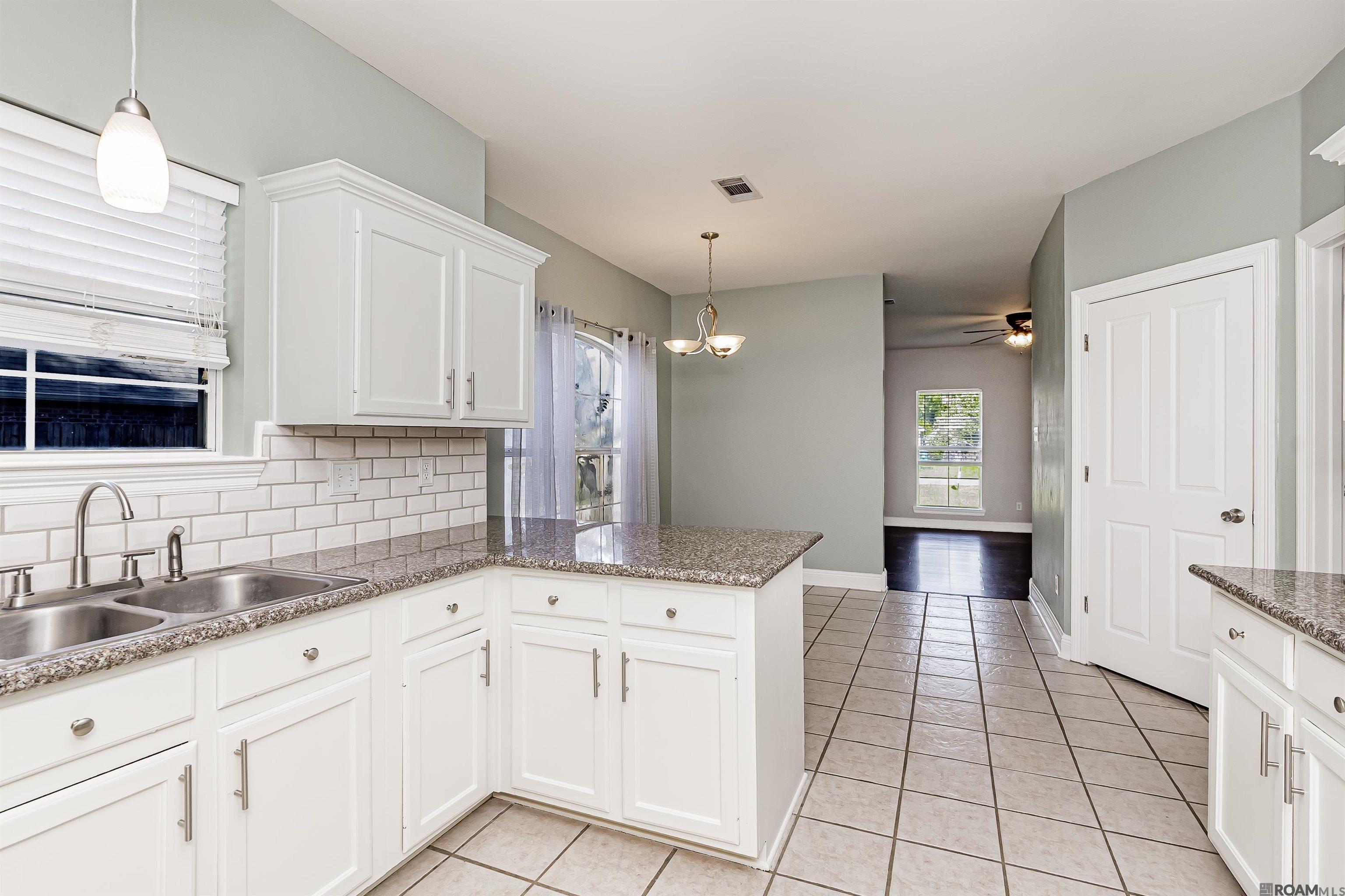 36246 Greenville Ave, Denham Springs, Louisiana image 11