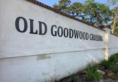 Townhouse For Sale - 5727 Dominican Ln<br/> Baton Rouge, LA 70806