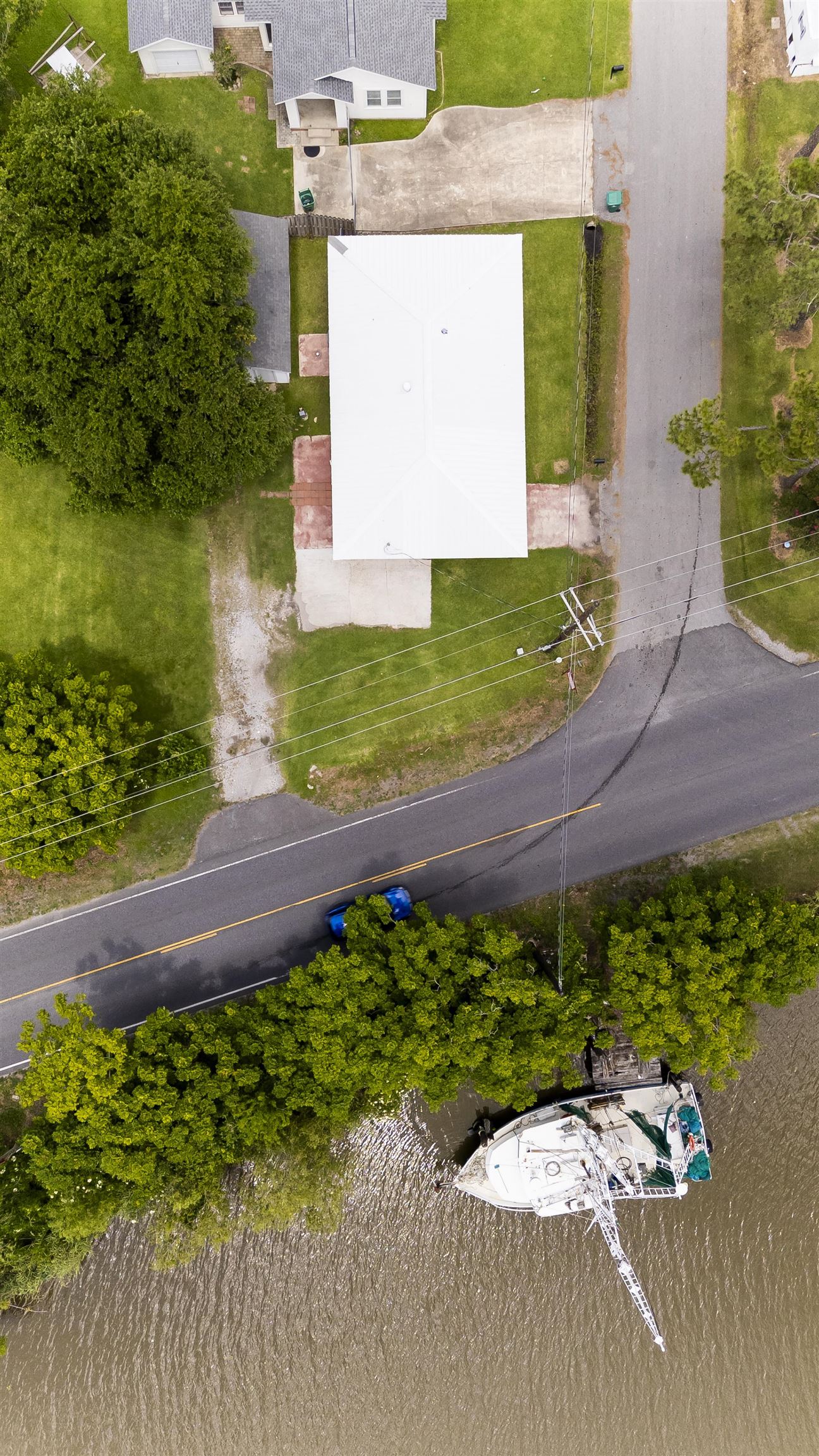 101 E 18th St, Larose, Louisiana image 14