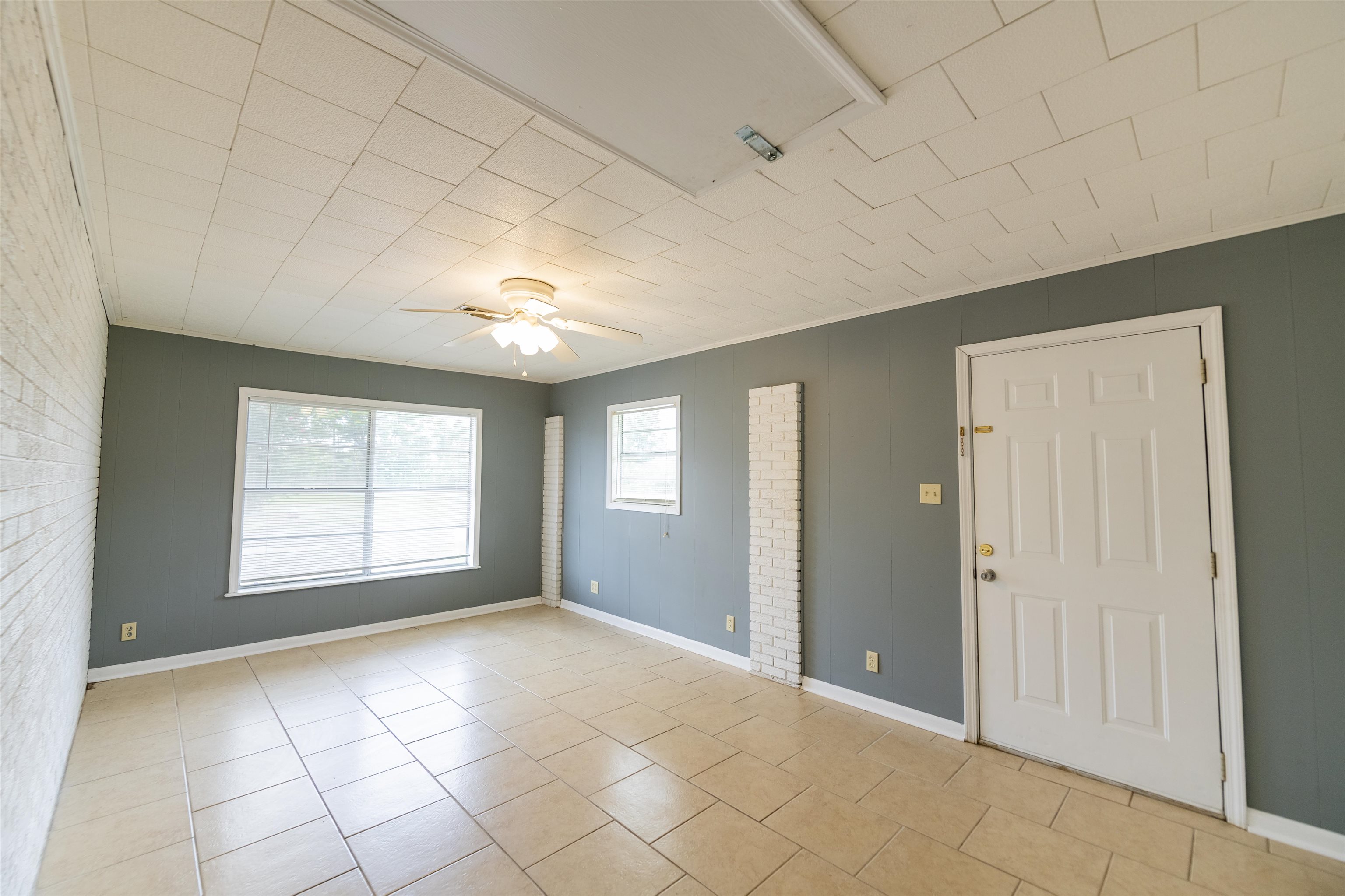 101 E 18th St, Larose, Louisiana image 2