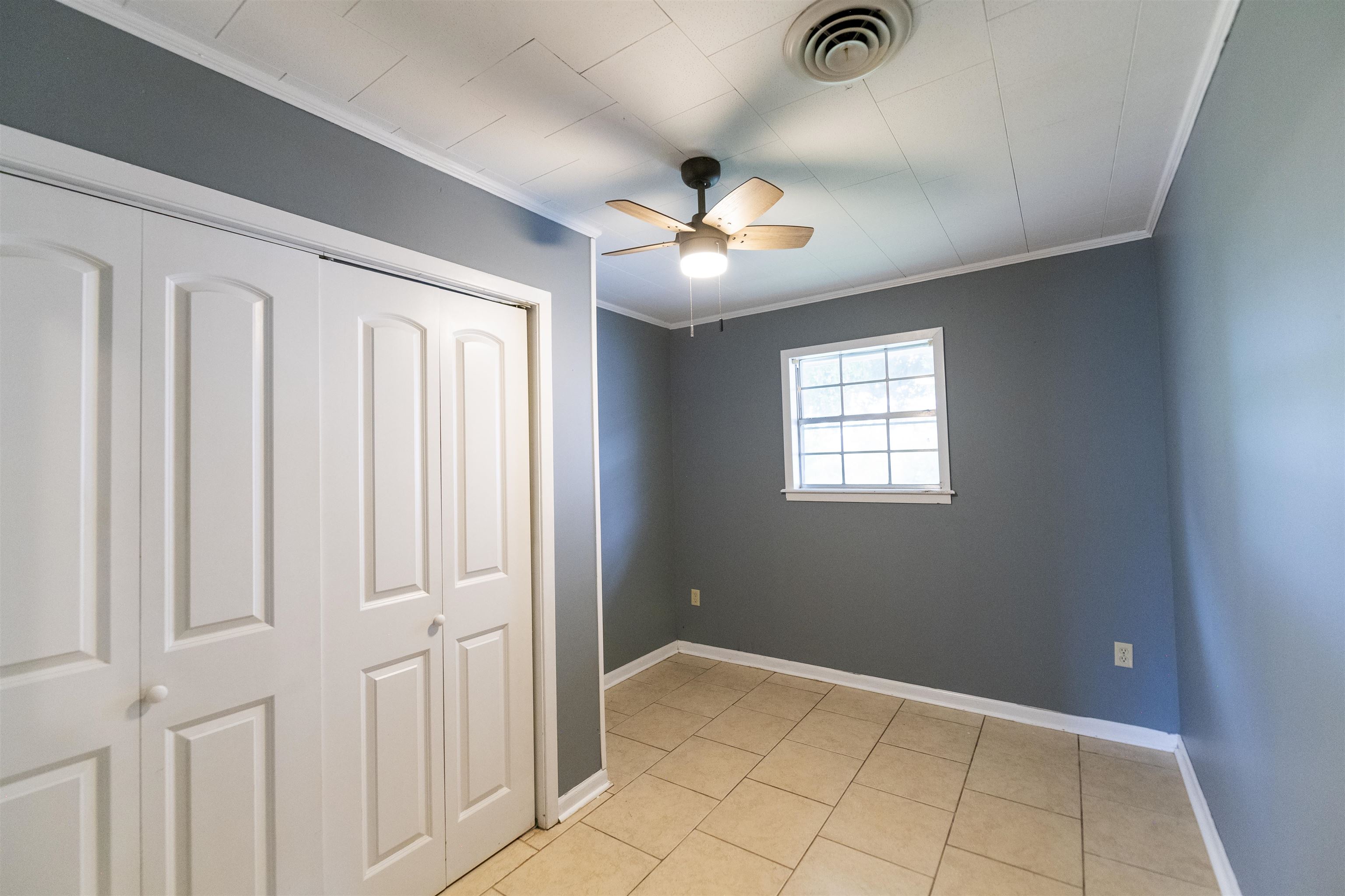 101 E 18th St, Larose, Louisiana image 6