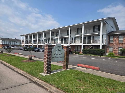 Condo For Sale - 3030 Congress Blvd #115<br/> Baton Rouge, LA 70808