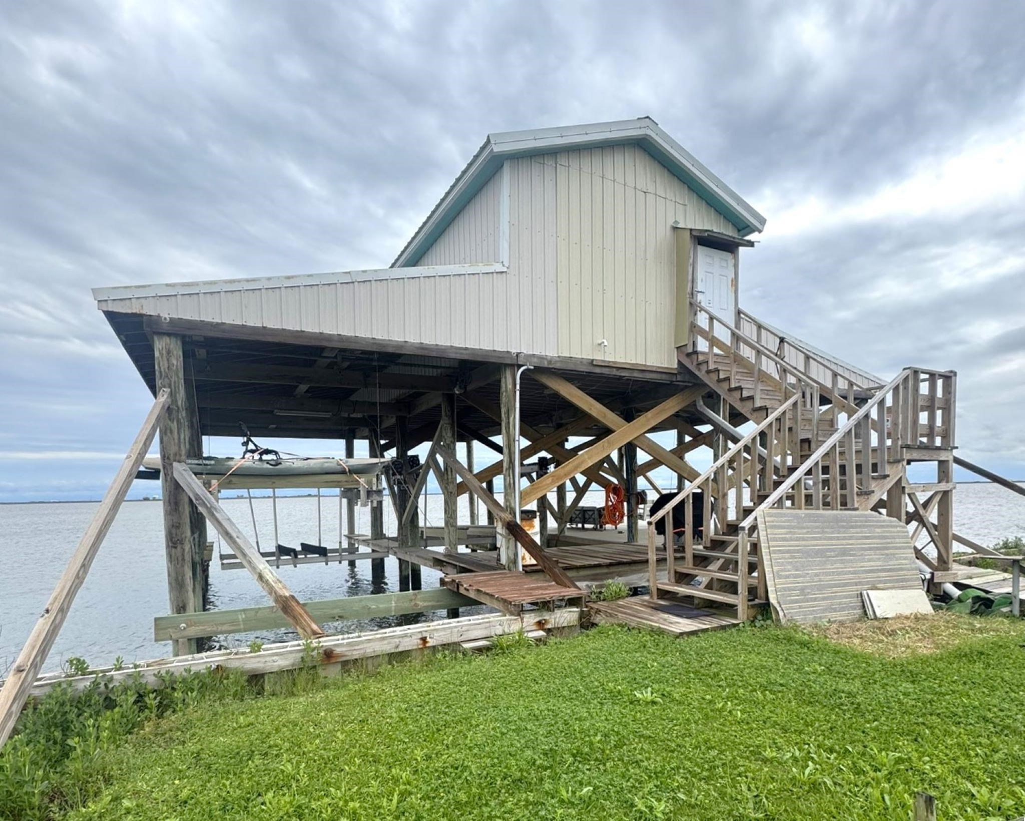 439 Ao Rappelet Rd, Golden Meadow, Louisiana image 1