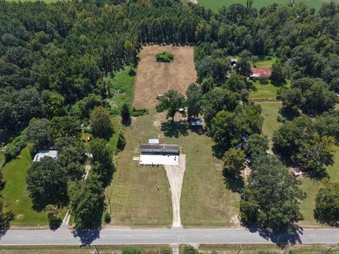 Vacant Land For Sale - 8096 La Hwy 81 Ln<br/> Pointe Coupee County, Livonia, LA 70755