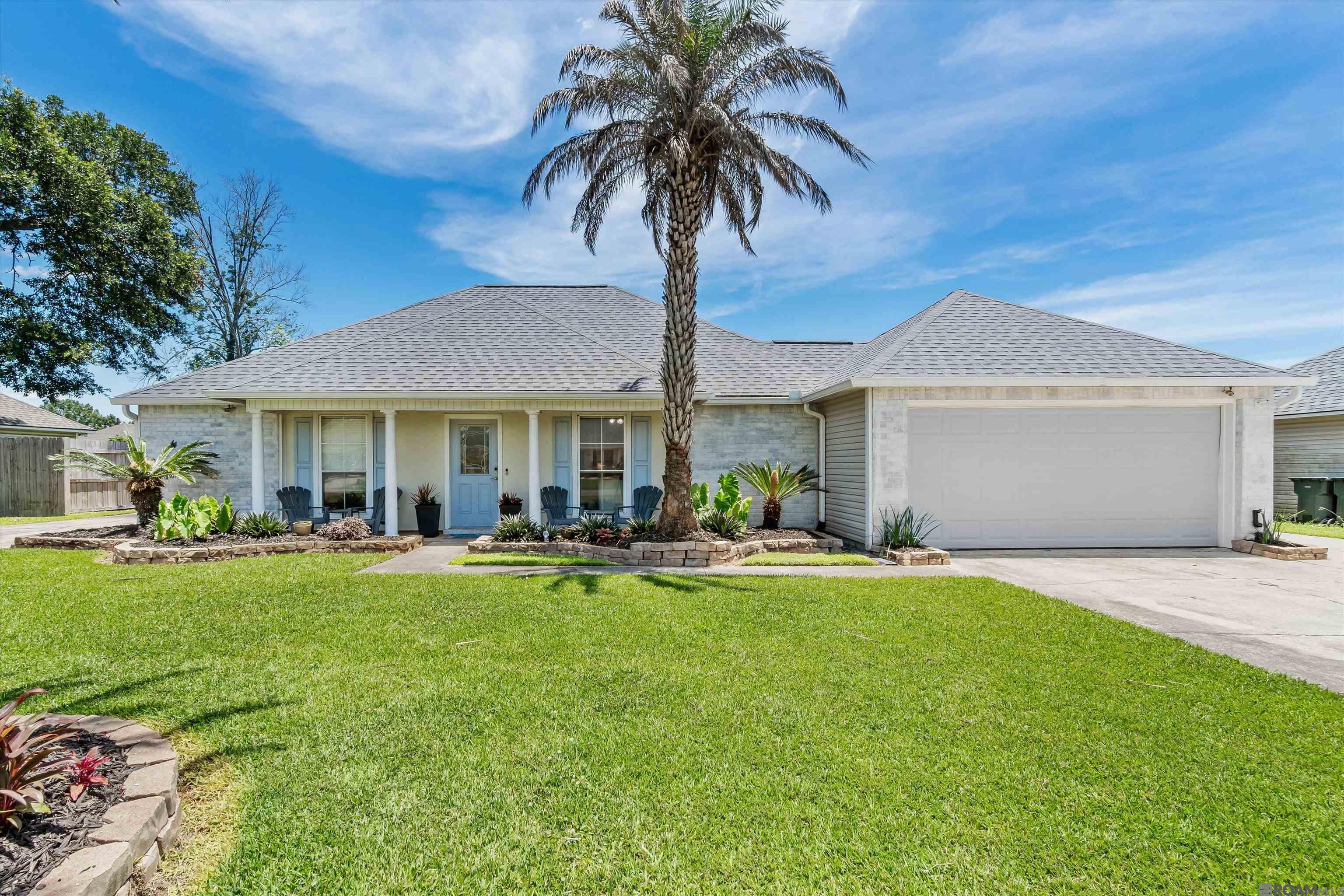 17060 Fox Ridge Dr, Prairieville, Louisiana image 1