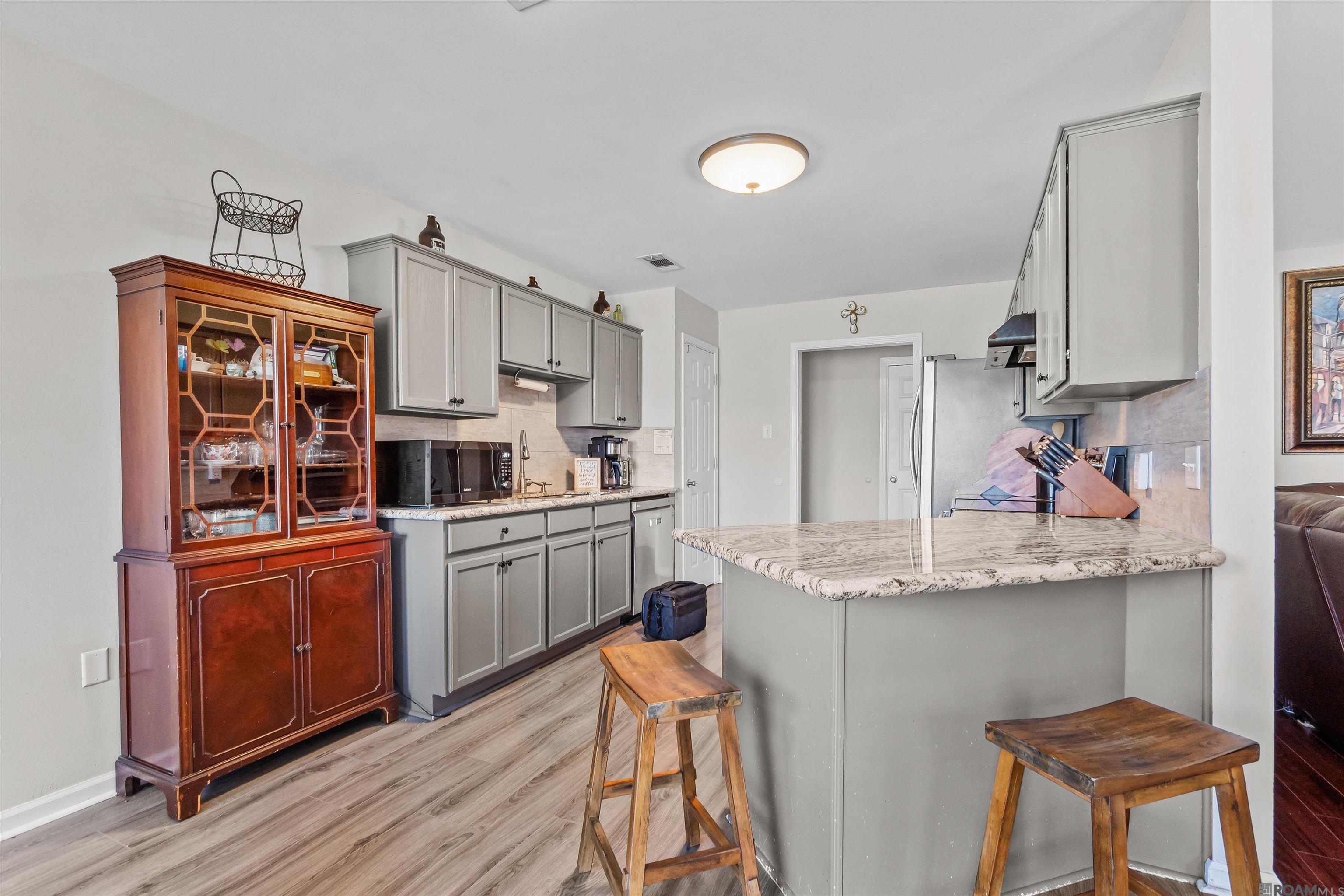 17060 Fox Ridge Dr, Prairieville, Louisiana image 11