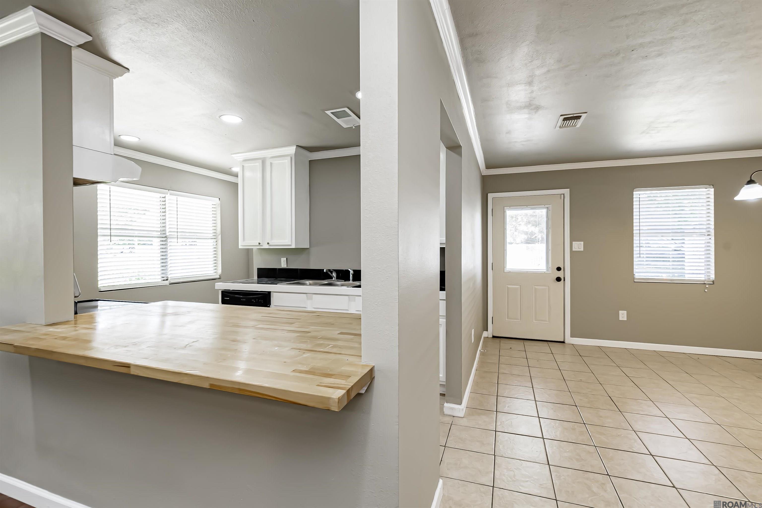 321 Courthouse St, Port Allen, Louisiana image 11