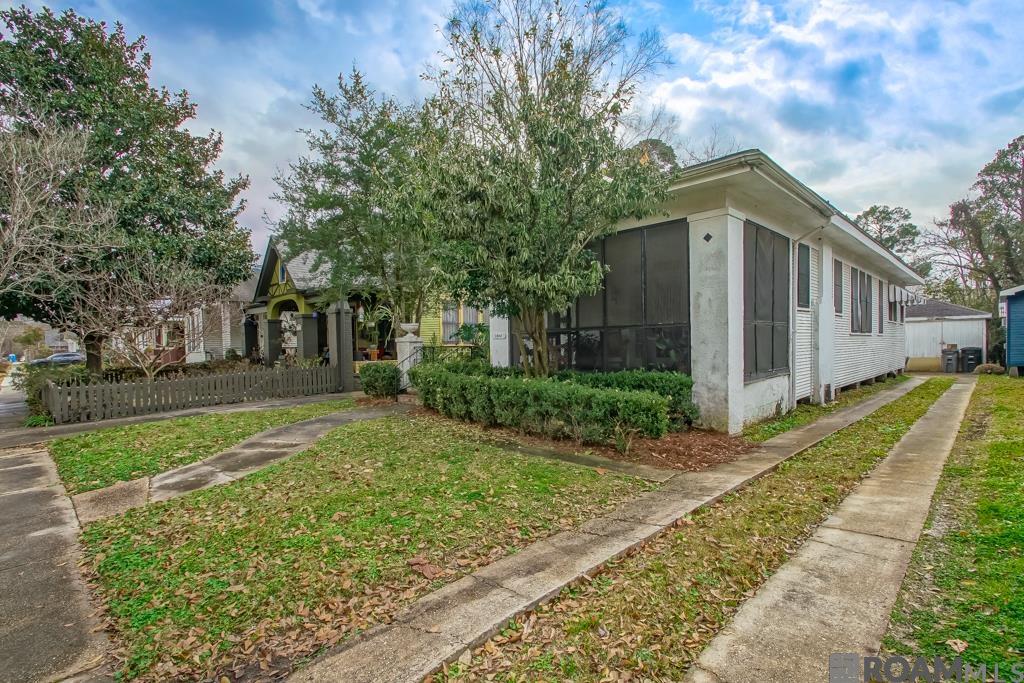 1934 Wisteria St, Baton Rouge, Louisiana image 2