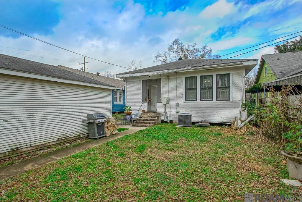1934 Wisteria St, Baton Rouge, Louisiana image 30
