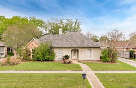 Homes For Sale - 17831 General Forrest Ave<br/> Baton Rouge, LA 70817