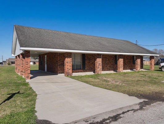 1140 E CAMELLIA DR, THIBODAUX, LA 70301 - Image cc2dc92980e9201c8e334d54dfa2ee2d/2108678263